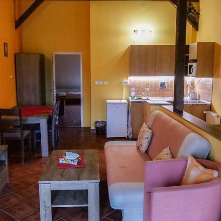 Penzion Na Hradbach Louny Dış mekan fotoğraf