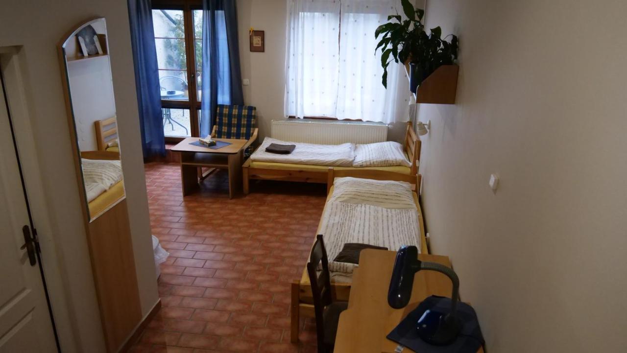 Penzion Na Hradbach Louny Dış mekan fotoğraf